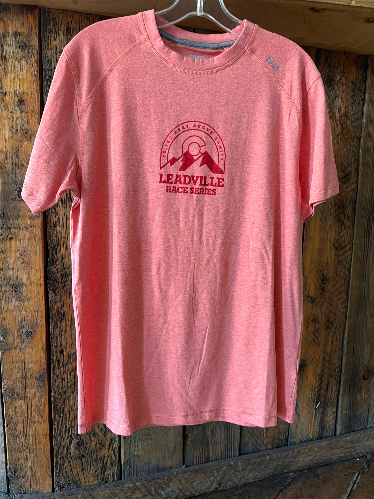 2026 Mens TASC Carrolton SS Tee- Hibiscus